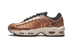 AIR MAX TAILIND 4 WMNS "Metallic Red Bronze" CT1184 900